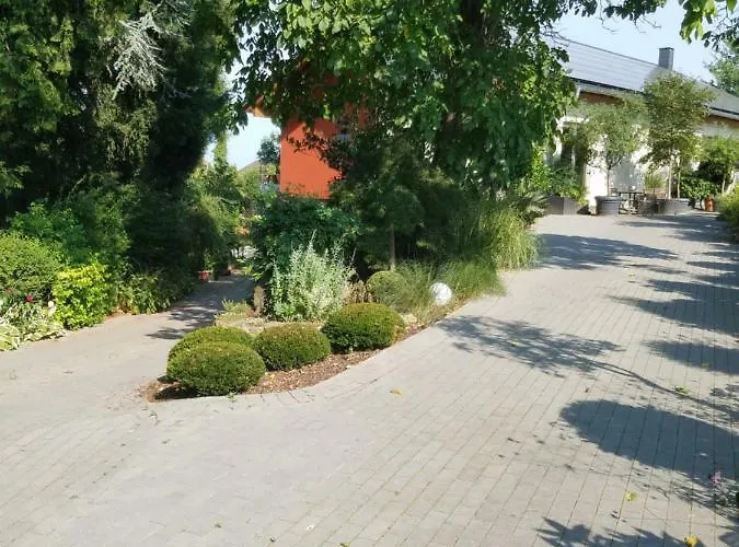 Webergarten * Oestrich-Winkel